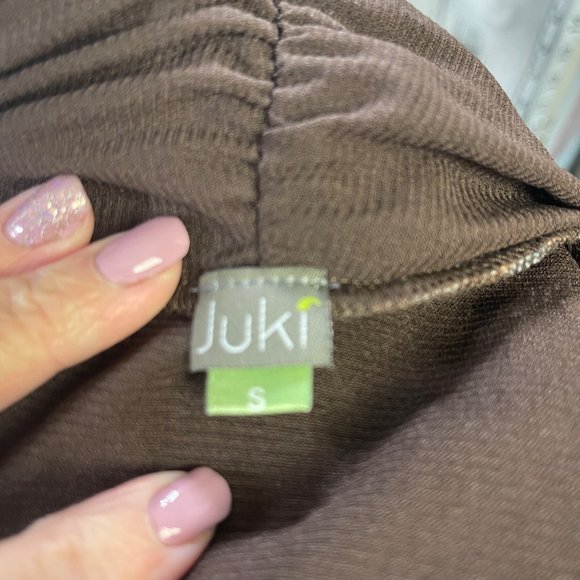 Juki Women's Size Small Ruched Front Shirt - Picture 5 of 5